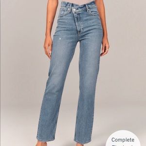 Abercrombie 90s ultra high rise straight jeans